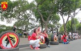 Hàng nghìn người đi bộ kêu gọi 